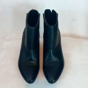 Women Bandolino black ankle boots with topper leather, 3 inch heel , size 8M